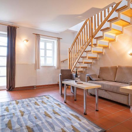 Feriendorf Rugana - Budget Appartement Mit 2 Schlafzimmern Und Terrasse A26 Dranske Zewnętrze zdjęcie